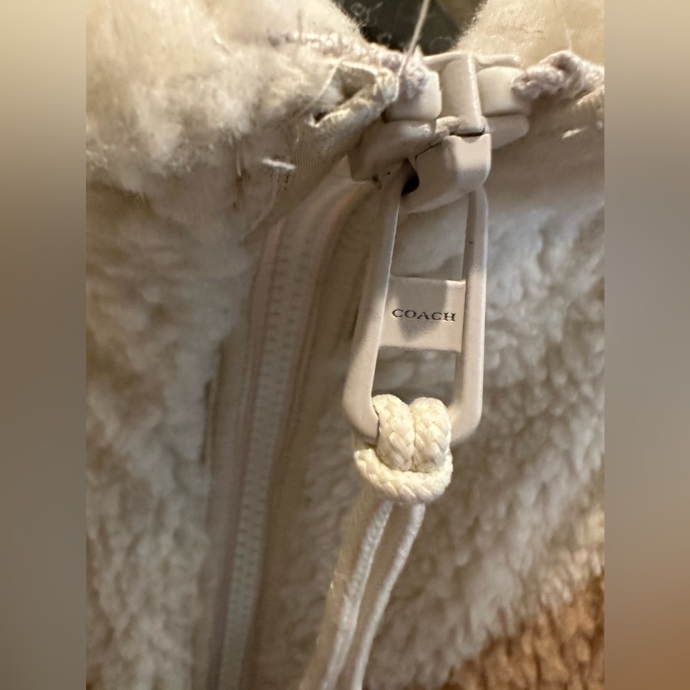Coach Sherpa Signature Jacket NWT Medium - Picture 12 of 13
